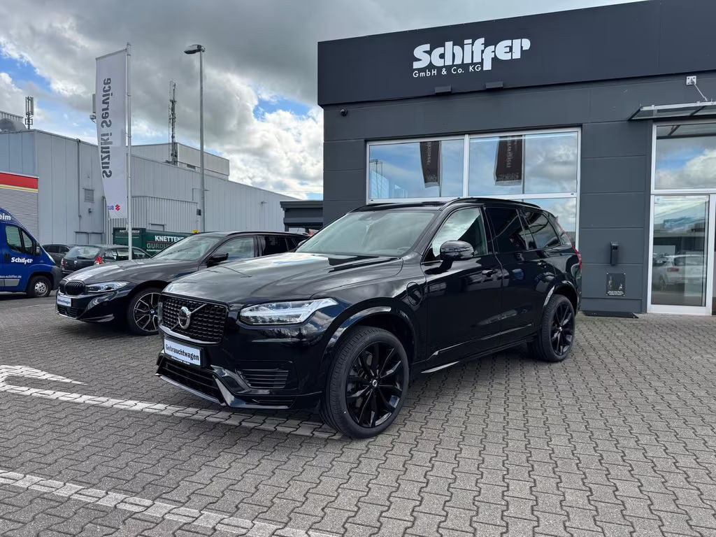 Volvo XC90 R-Design Recharge