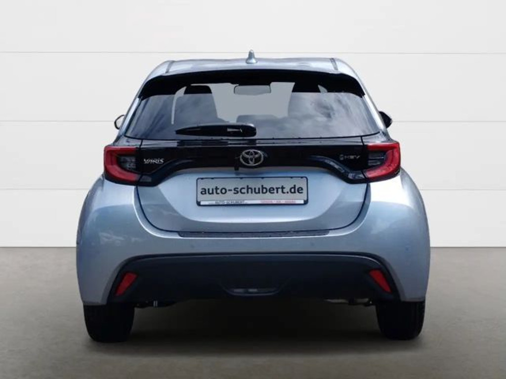 Toyota Yaris 1,5l Teamplayer LED Sitzheizung vorn Lenkradheizun