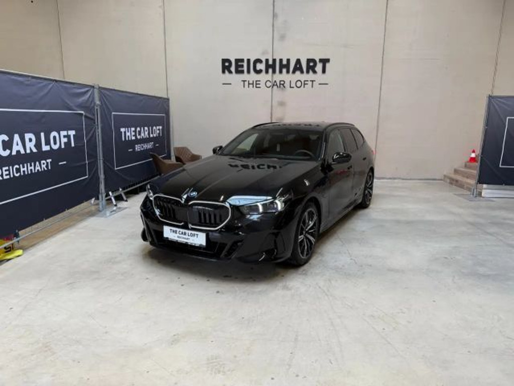 BMW 5 Serie 530 M-Sport xDrive Touring 530e