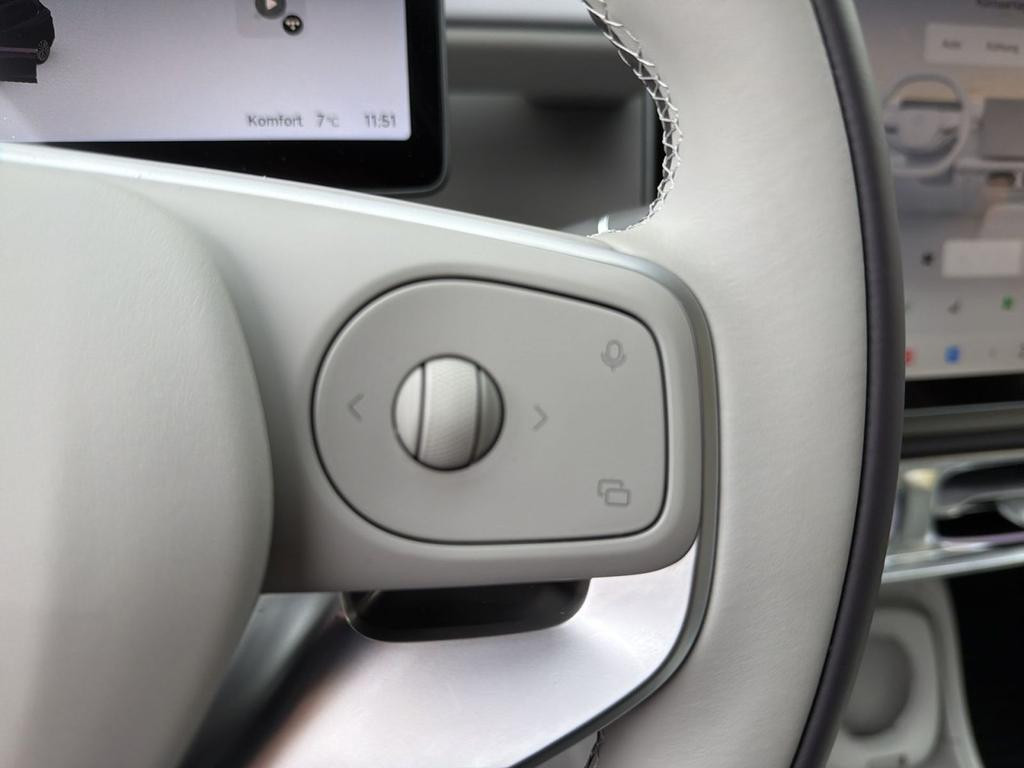 Leapmotor B10