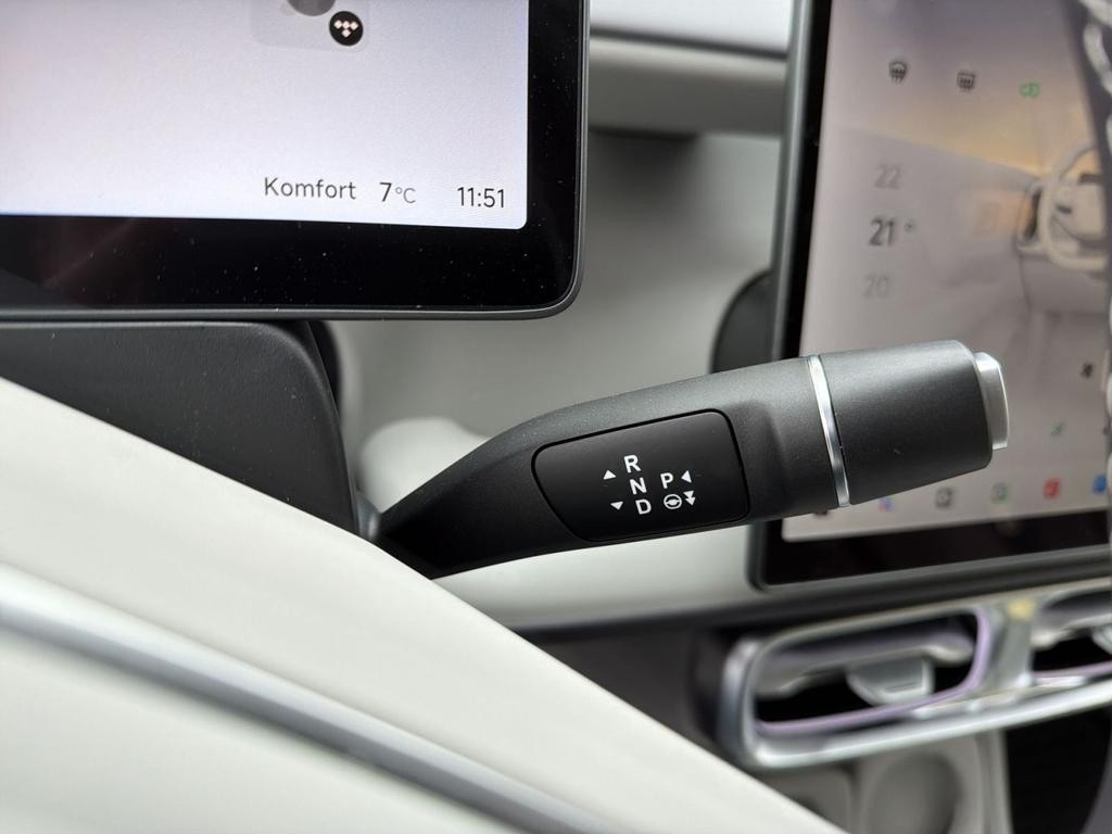 Leapmotor B10