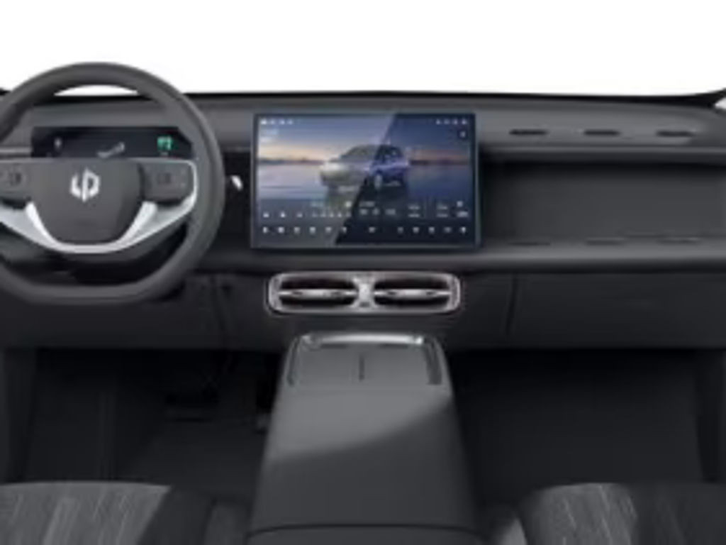 Leapmotor B10