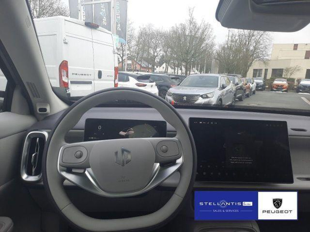 Leapmotor B10