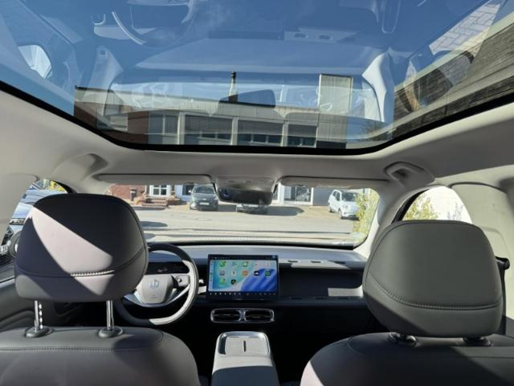 Leapmotor B10