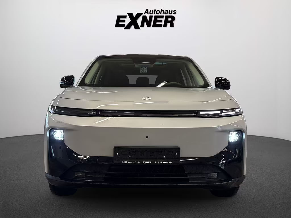 Leapmotor B10