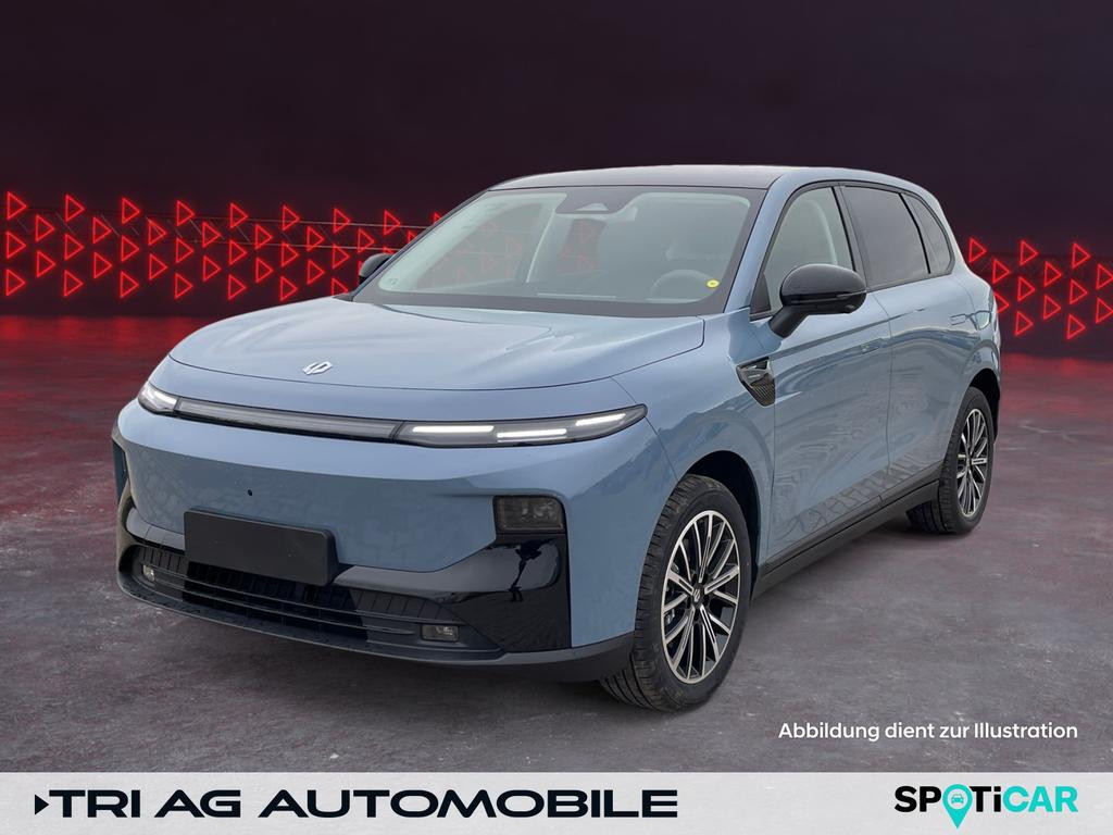 Leapmotor B10