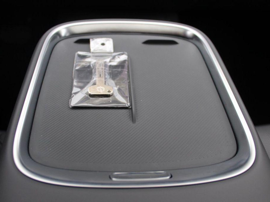 Leapmotor B10