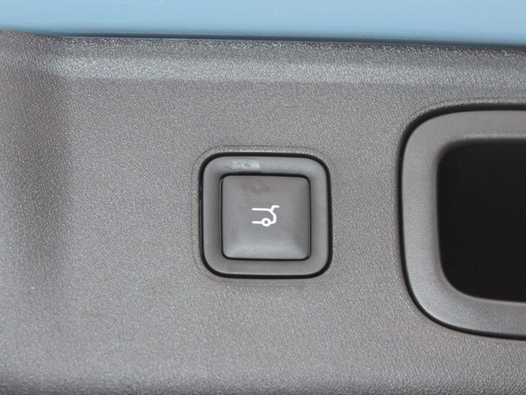 Leapmotor B10