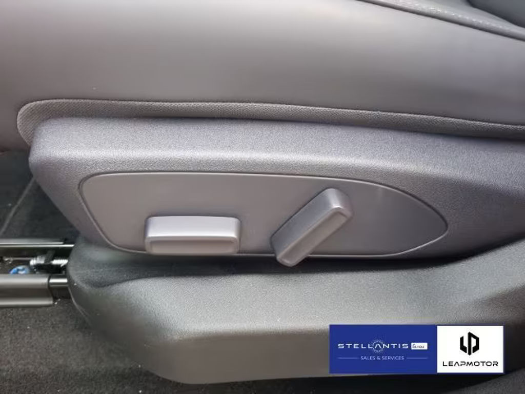 Leapmotor C10
