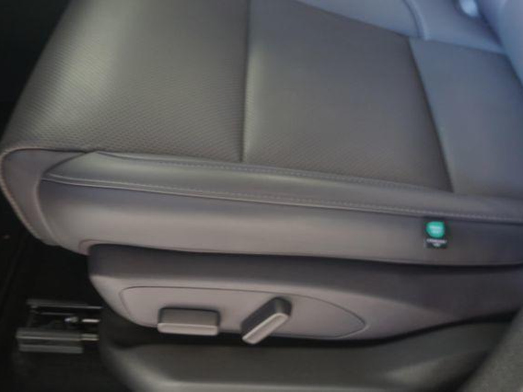 Leapmotor C10