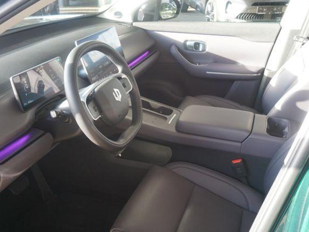 Leapmotor C10