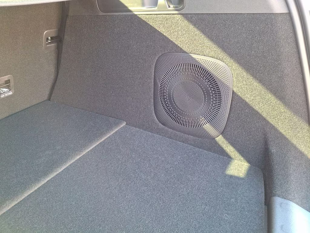 Leapmotor C10