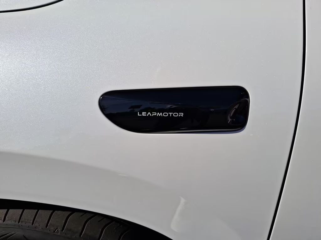 Leapmotor C10