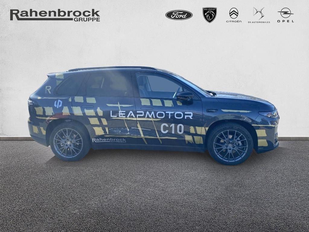 Leapmotor C10
