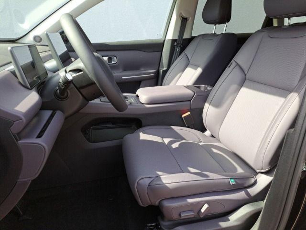 Leapmotor C10