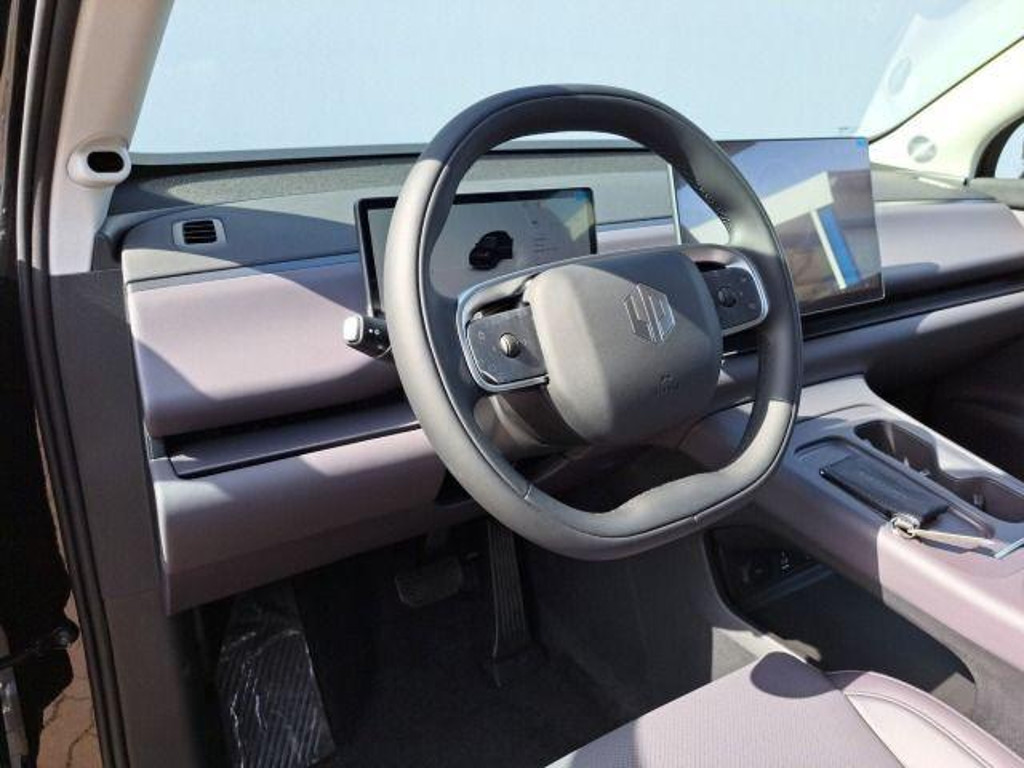 Leapmotor C10