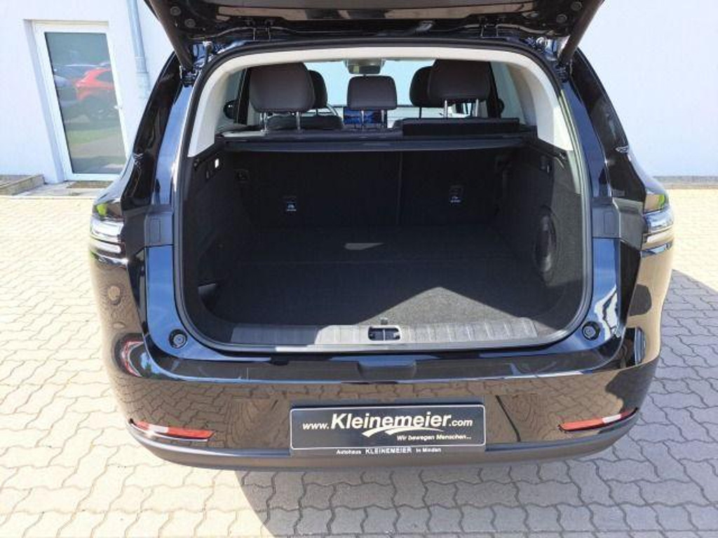 Leapmotor C10