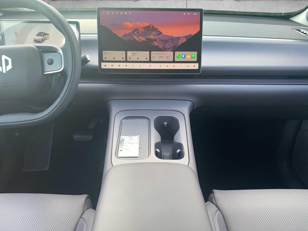 Leapmotor C10