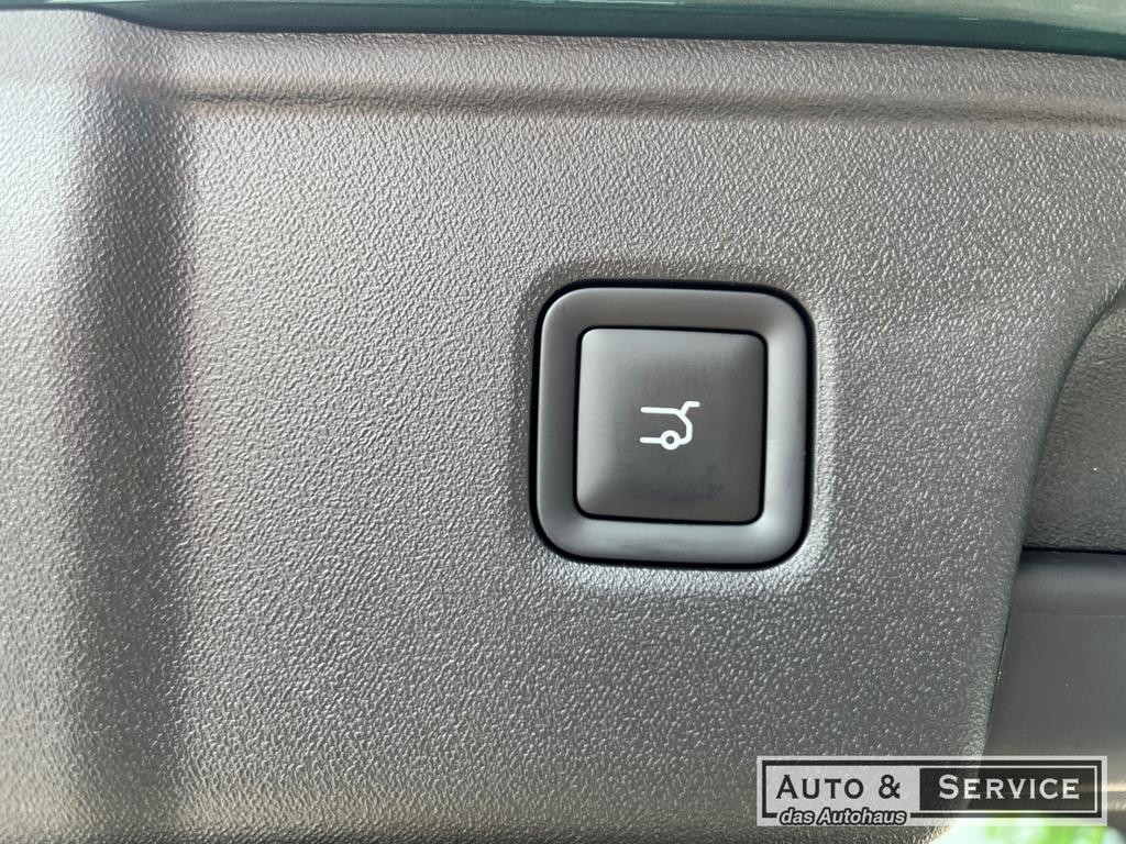 Leapmotor C10