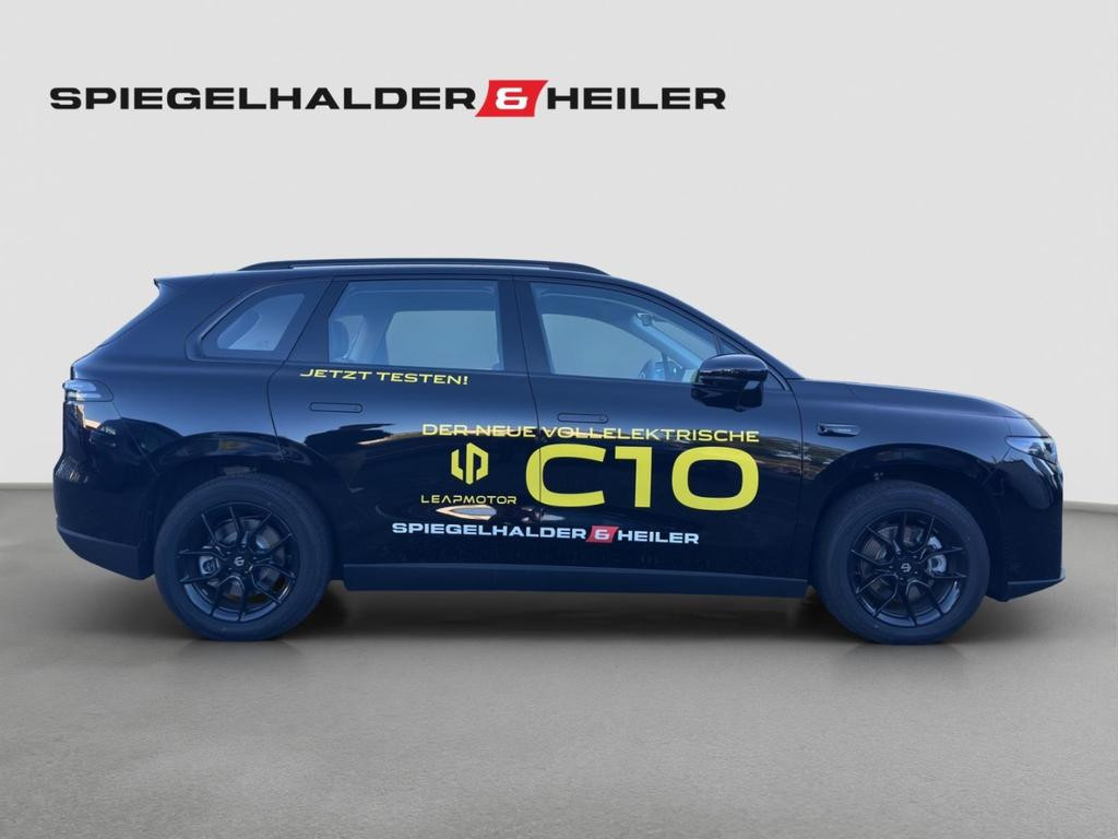 Leapmotor C10