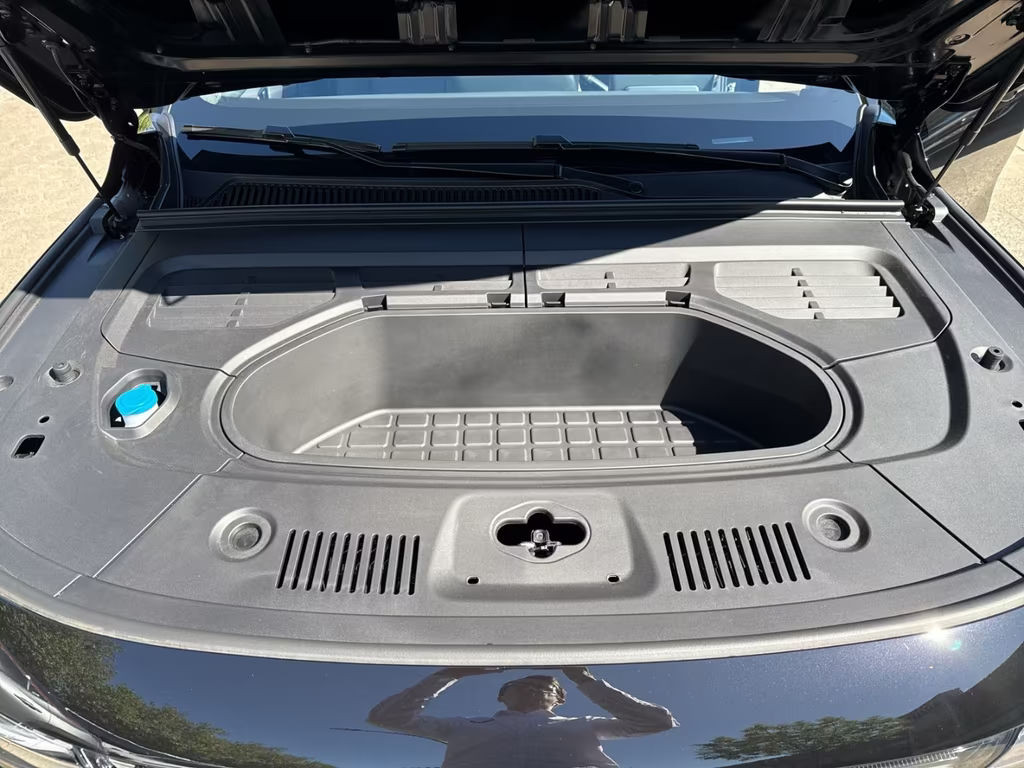 Leapmotor C10