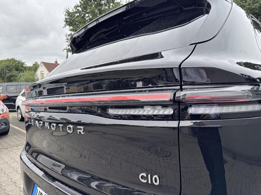 Leapmotor C10