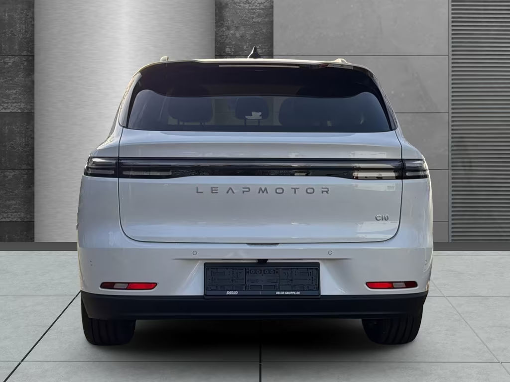 Leapmotor C10