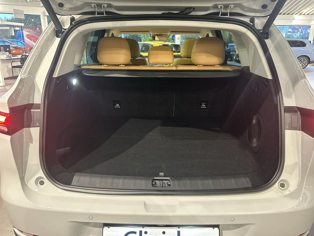 Leapmotor C10