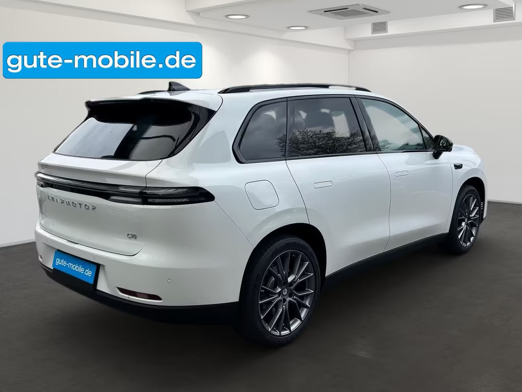 Leapmotor C10