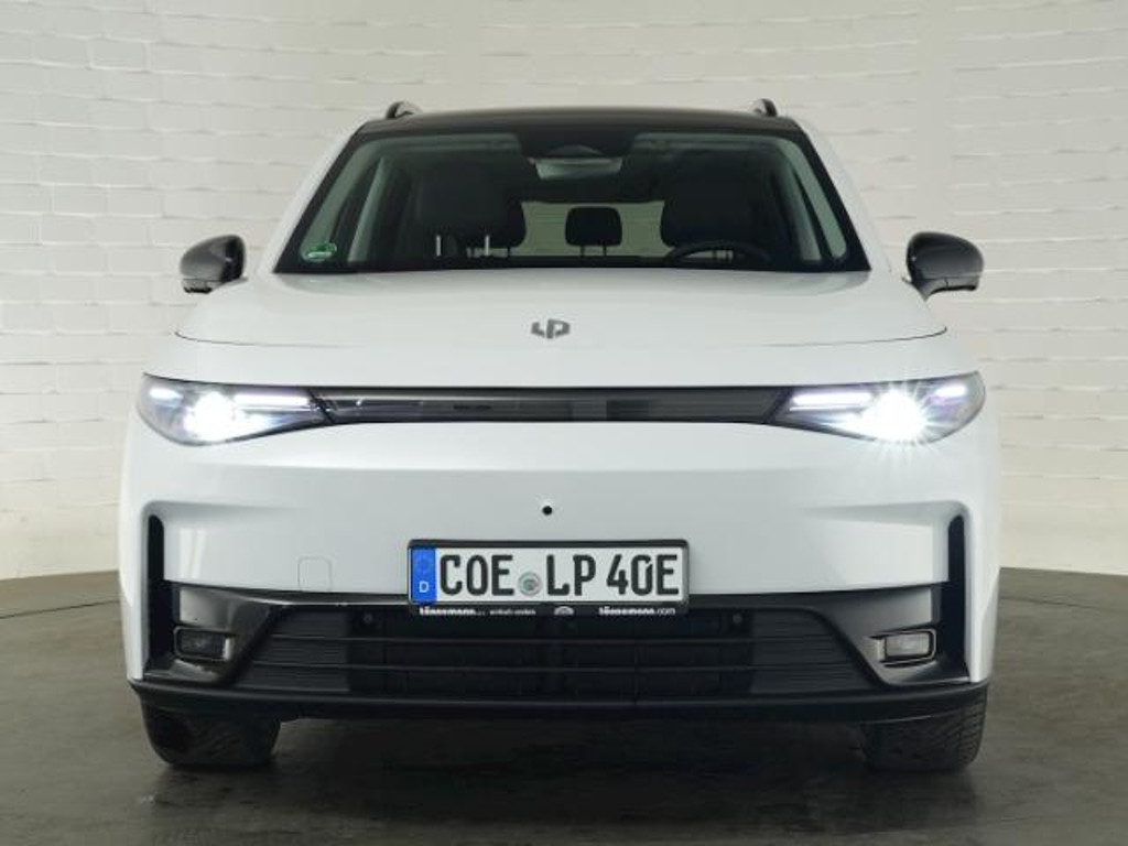 Leapmotor C10