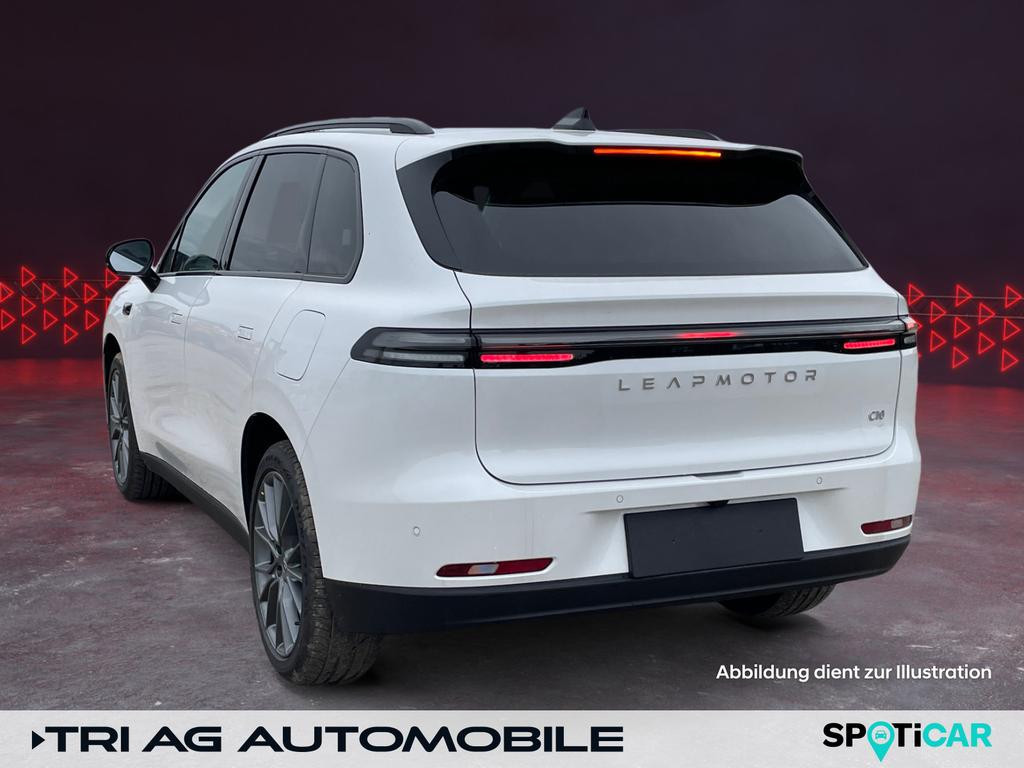 Leapmotor C10
