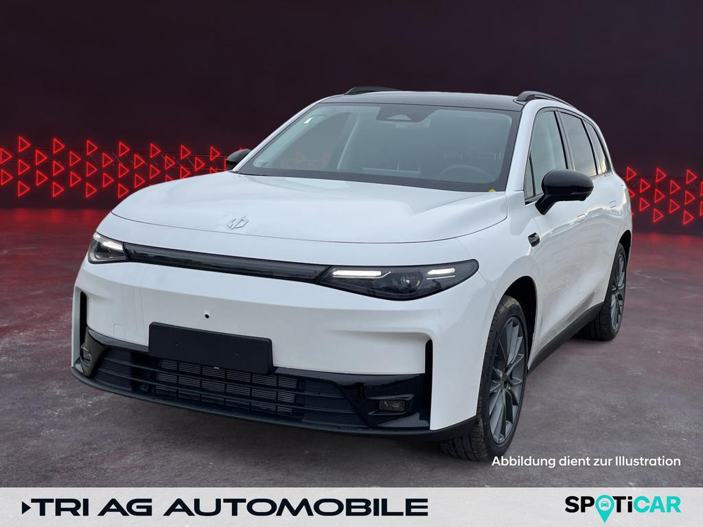Leapmotor C10