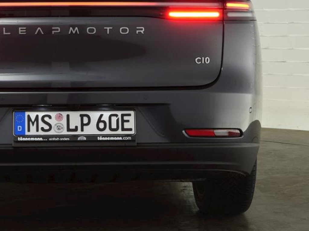 Leapmotor C10