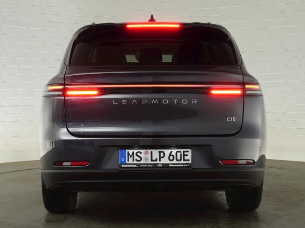 Leapmotor C10