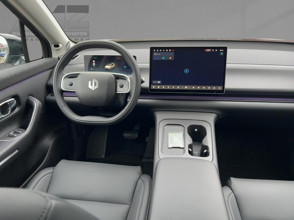 Leapmotor C10