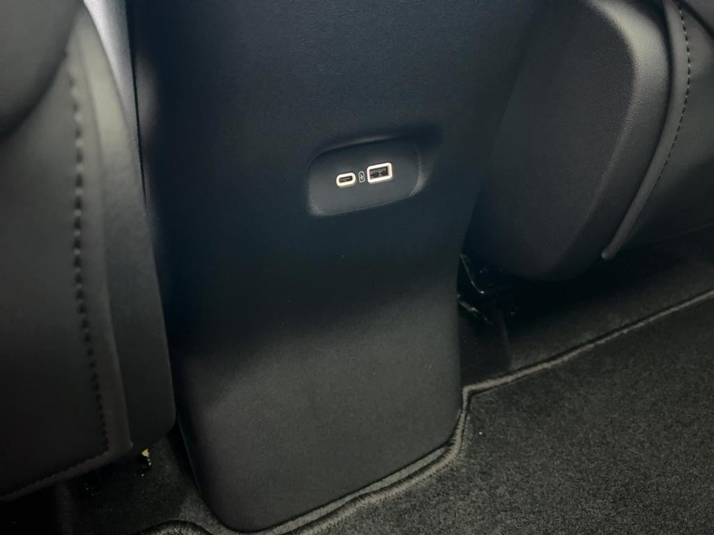Leapmotor C10