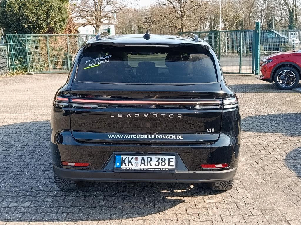 Leapmotor C10