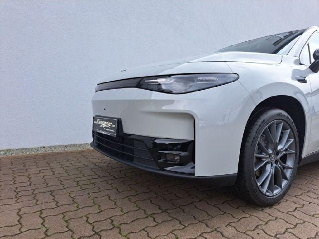Leapmotor C10
