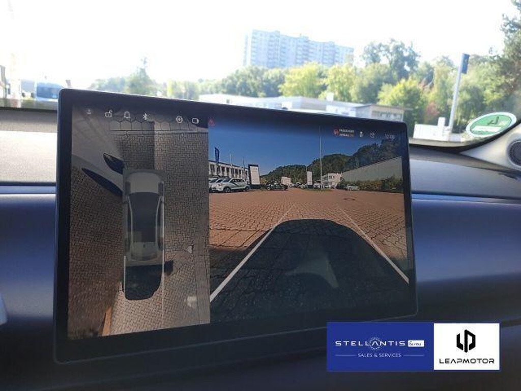 Leapmotor C10