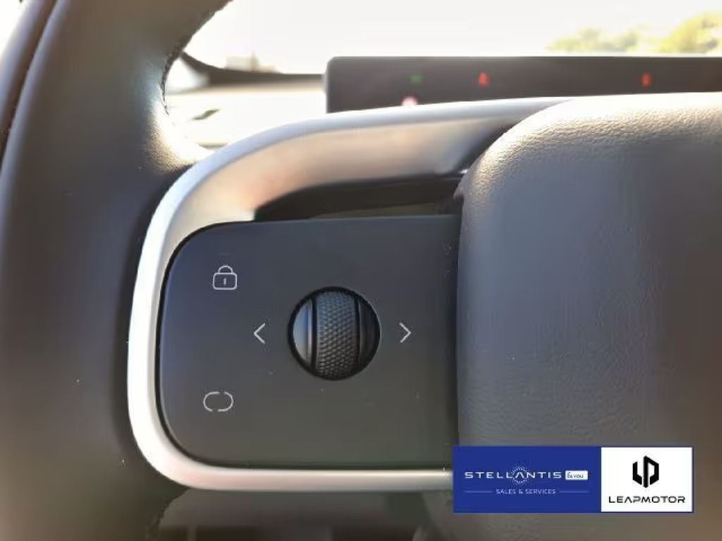 Leapmotor C10