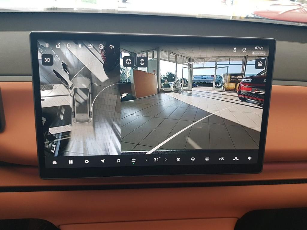 Leapmotor C10