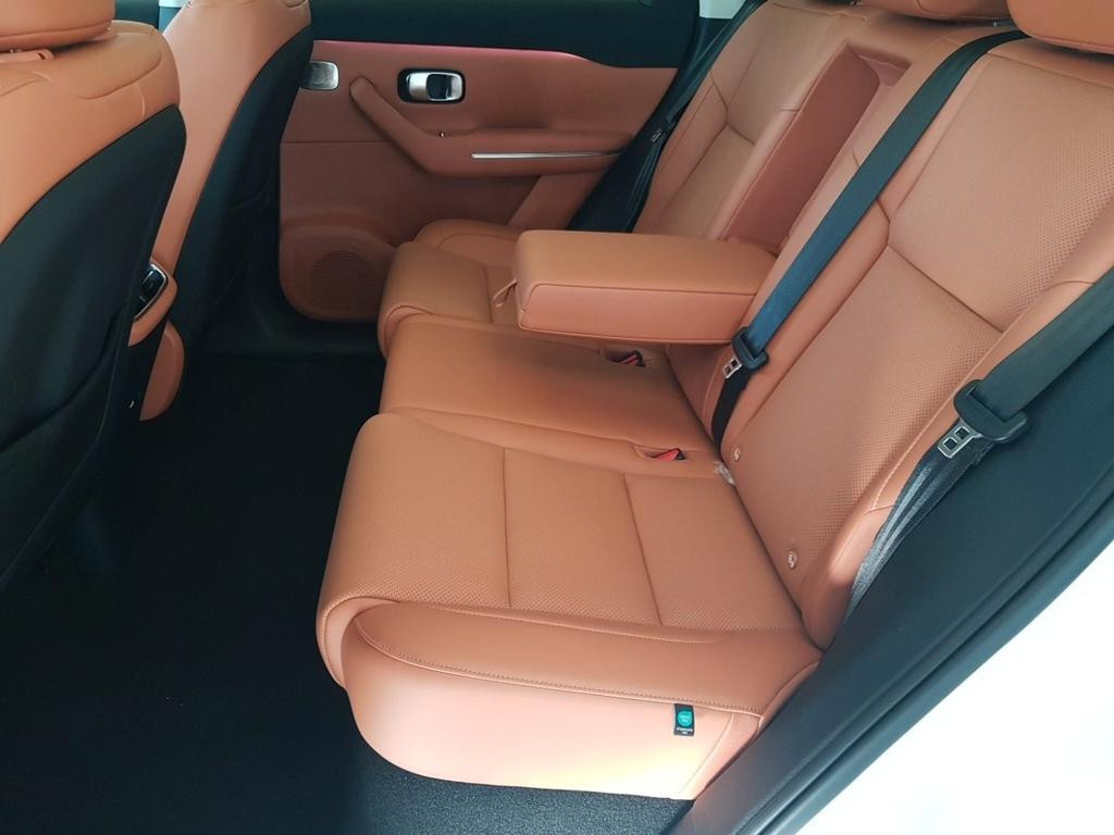 Leapmotor C10
