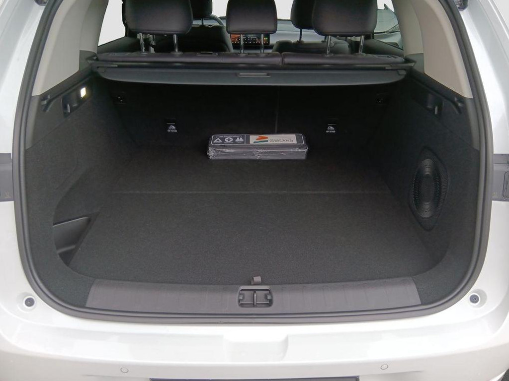 Leapmotor C10