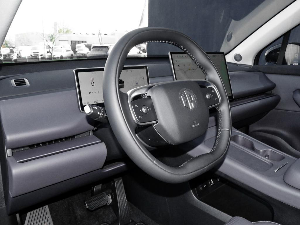 Leapmotor C10
