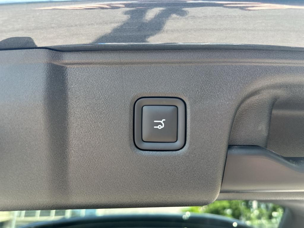 Leapmotor C10