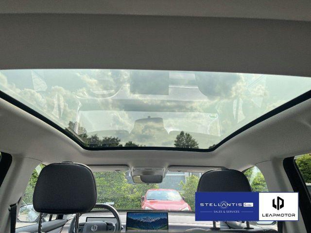 Leapmotor C10