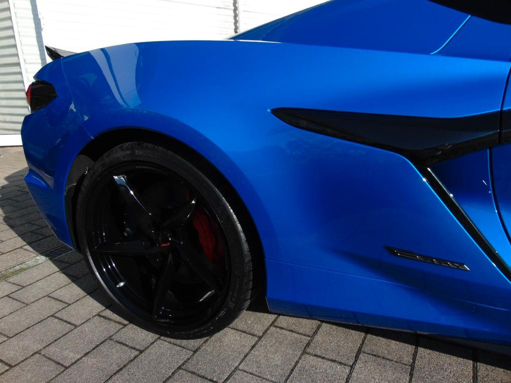 Corvette C8