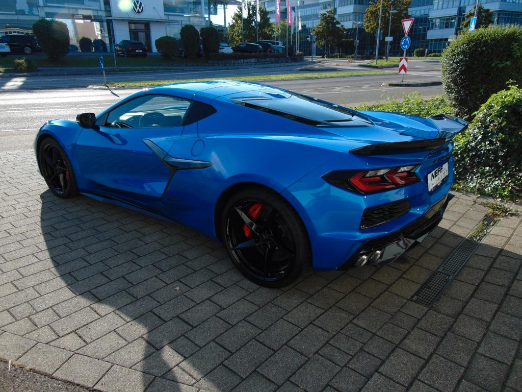 Corvette C8
