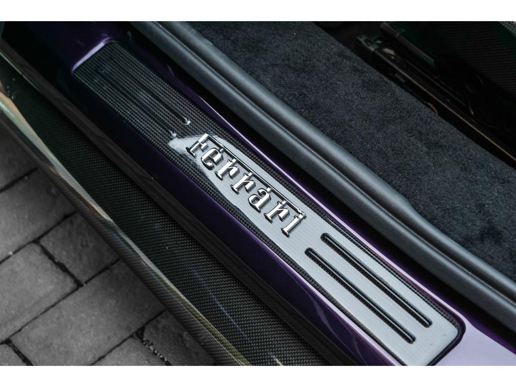 Ferrari 296