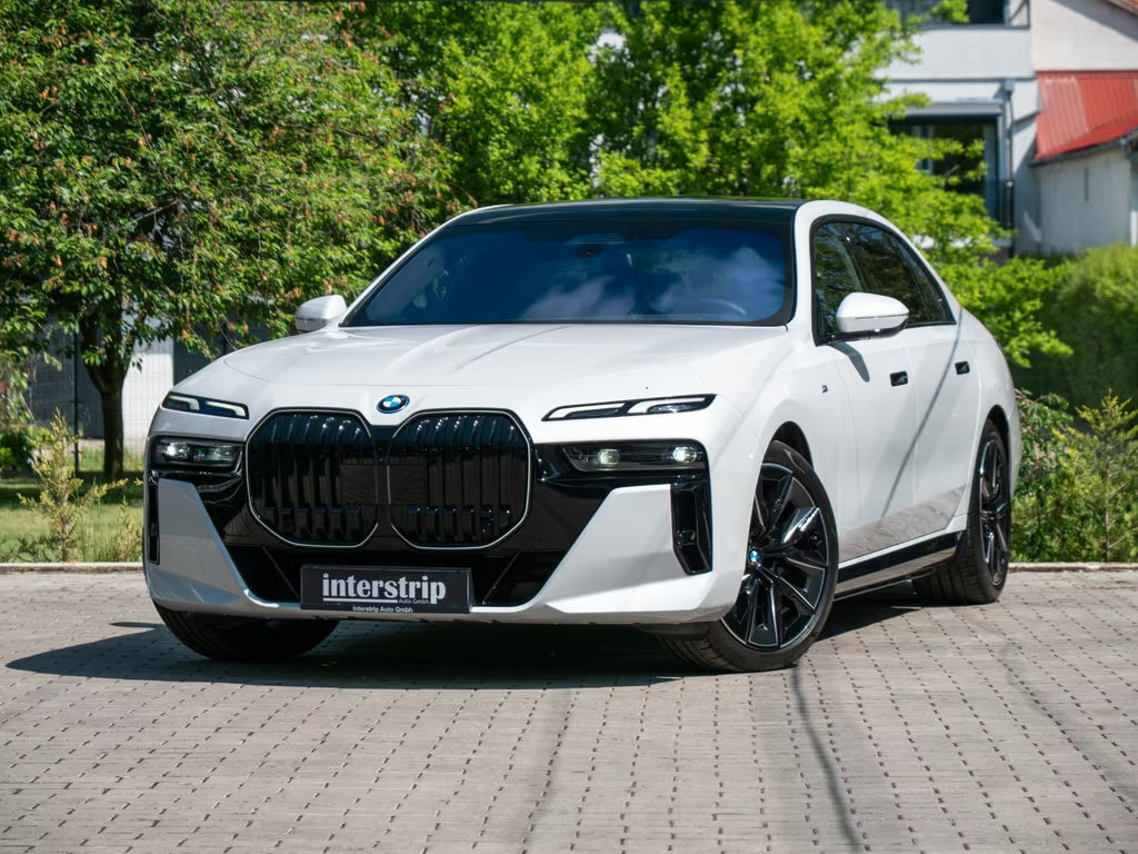 BMW i7 Sedan